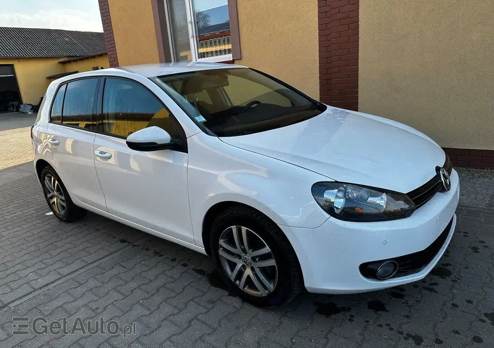VOLKSWAGEN Golf 1.6 TDI BlueMotion Technology Trendline