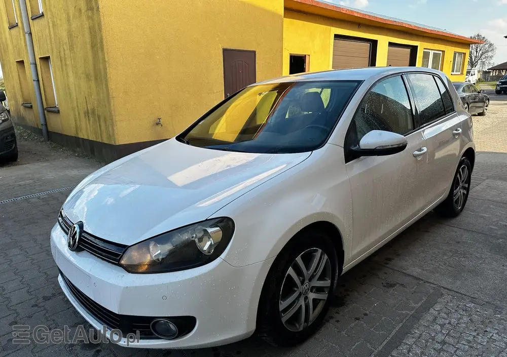 VOLKSWAGEN Golf 1.6 TDI BlueMotion Technology Trendline