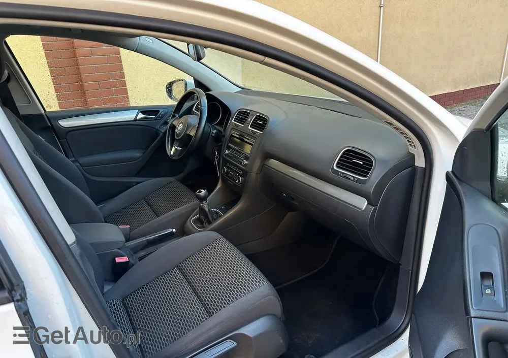 VOLKSWAGEN Golf 1.6 TDI BlueMotion Technology Trendline