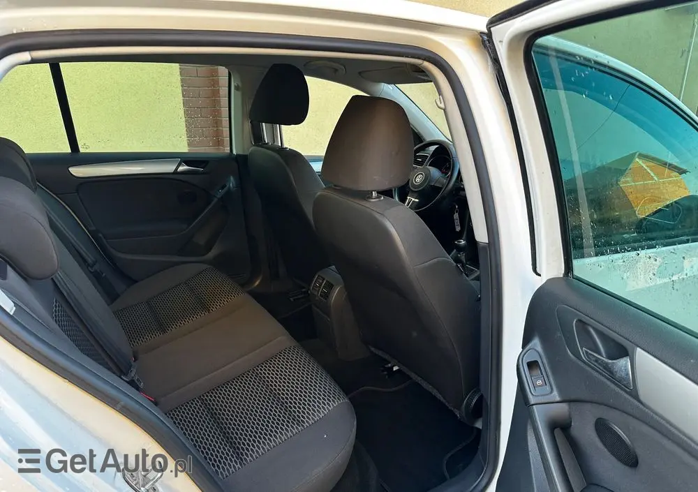VOLKSWAGEN Golf 1.6 TDI BlueMotion Technology Trendline