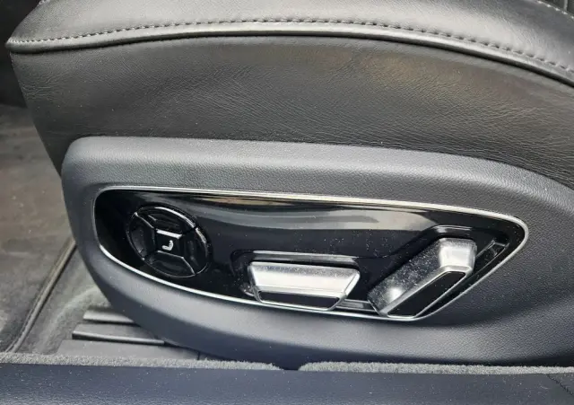 AUDI A8 50 TDI quattro tiptronic