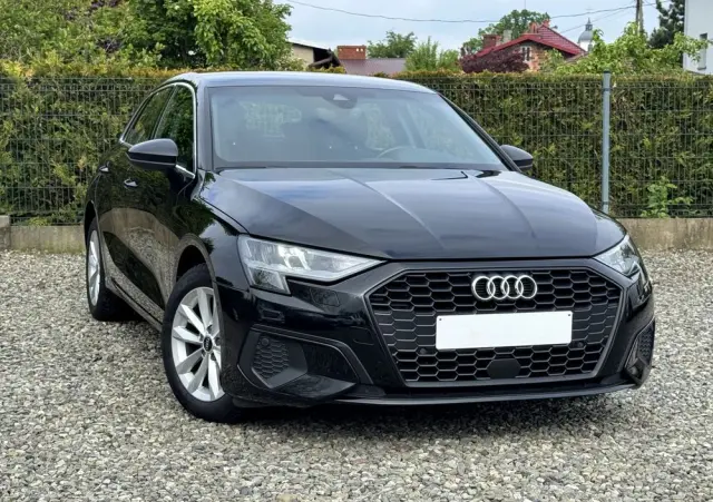 AUDI A3 Sportback TFSI 110 kW S tronic