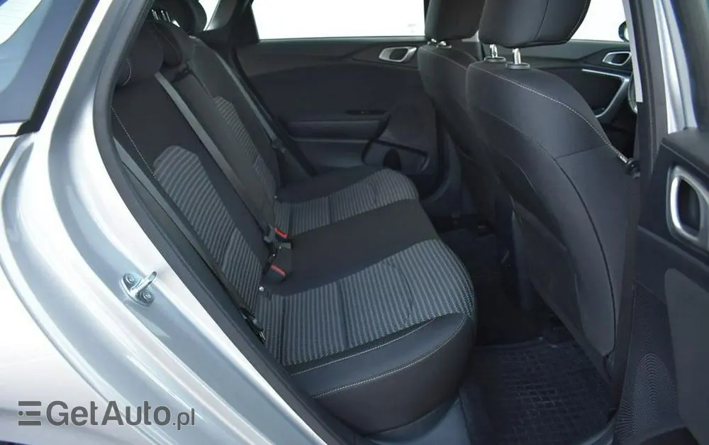 KIA Ceed 1.5 T-GDI M