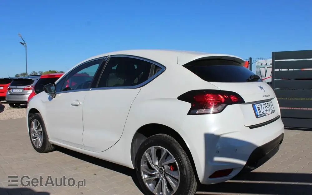 CITROËN DS4 1.6 VTi SoChic