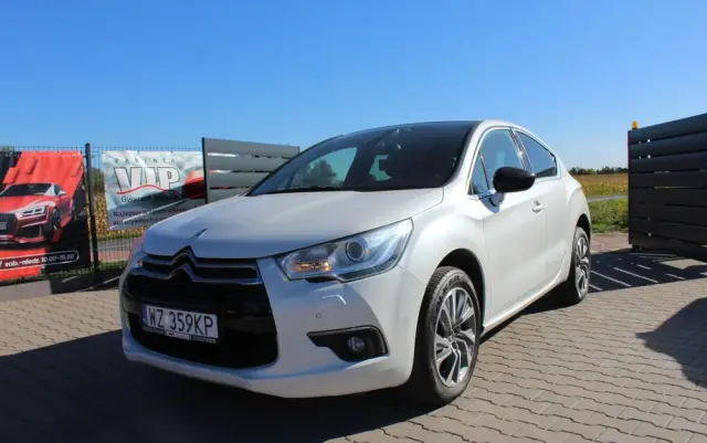 CITROËN DS4 1.6 VTi SoChic