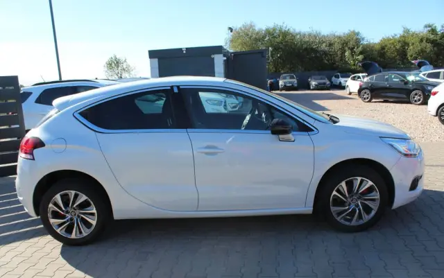 CITROËN DS4 1.6 VTi SoChic