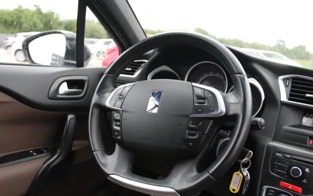 CITROËN DS4 1.6 VTi SoChic