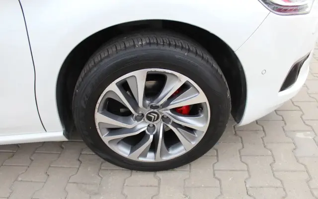 CITROËN DS4 1.6 VTi SoChic