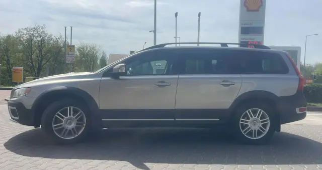 VOLVO XC 70 D5 AWD Kinetic