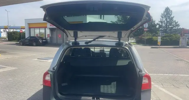 VOLVO XC 70 D5 AWD Kinetic