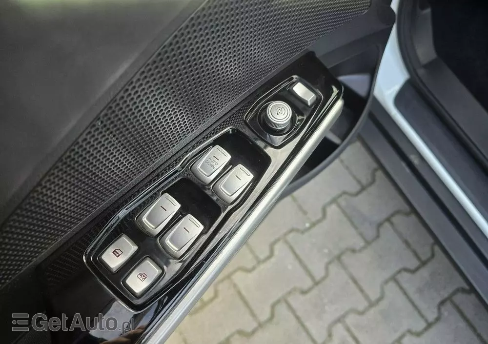 SSANGYONG/KGM Tivoli 