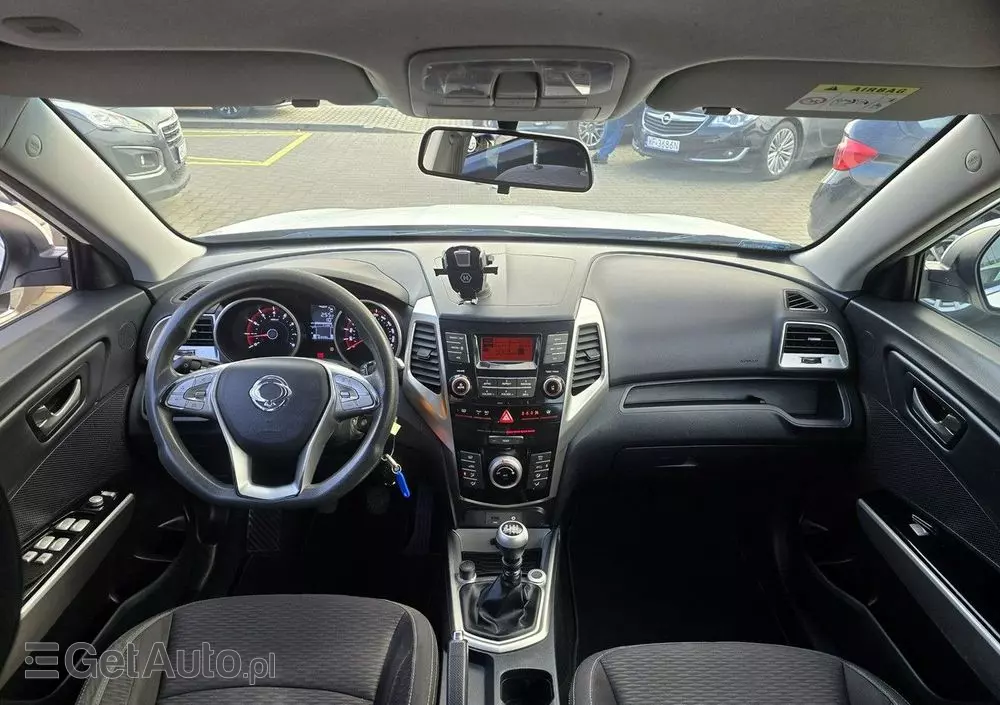 SSANGYONG/KGM Tivoli 