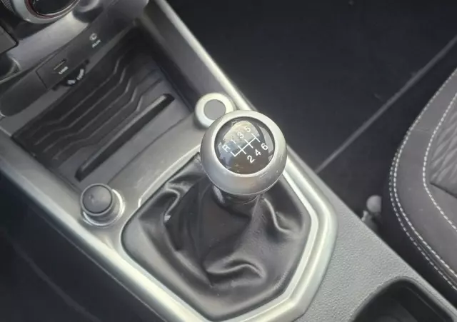 SSANGYONG/KGM Tivoli 