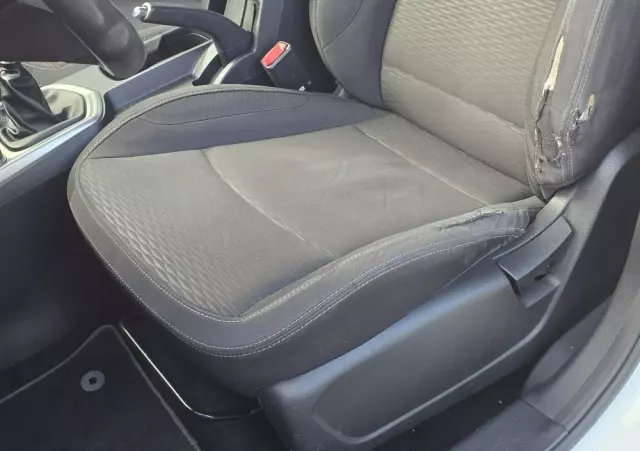 SSANGYONG/KGM Tivoli 