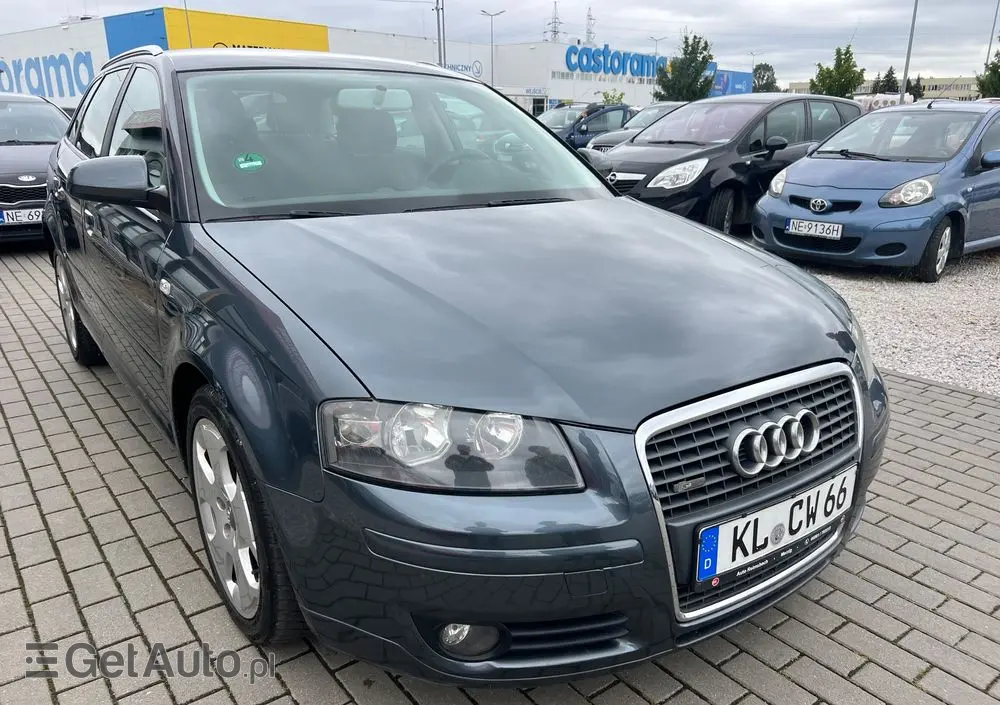 AUDI A3 2.0 TDI Sportback DPF S line Sportpaket