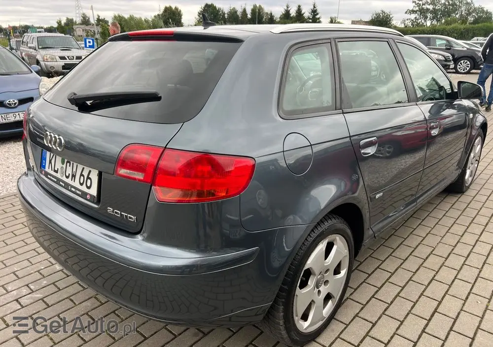 AUDI A3 2.0 TDI Sportback DPF S line Sportpaket