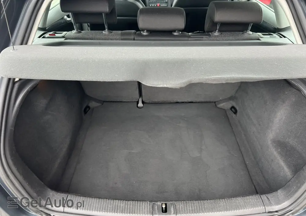 AUDI A3 2.0 TDI Sportback DPF S line Sportpaket