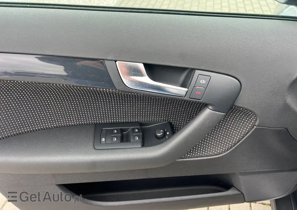 AUDI A3 2.0 TDI Sportback DPF S line Sportpaket