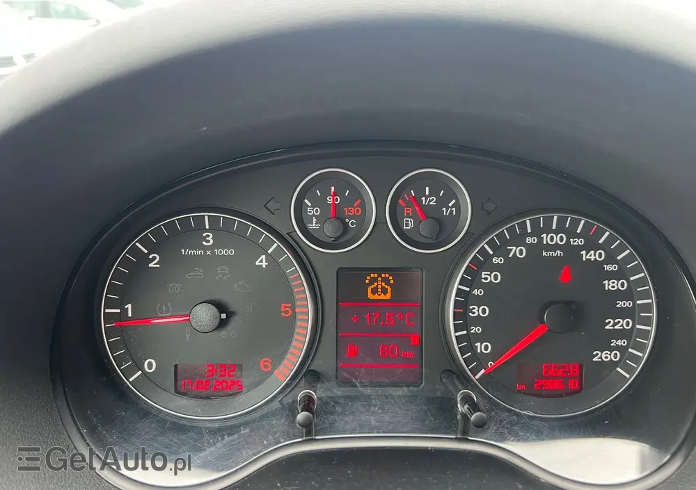 AUDI A3 2.0 TDI Sportback DPF S line Sportpaket