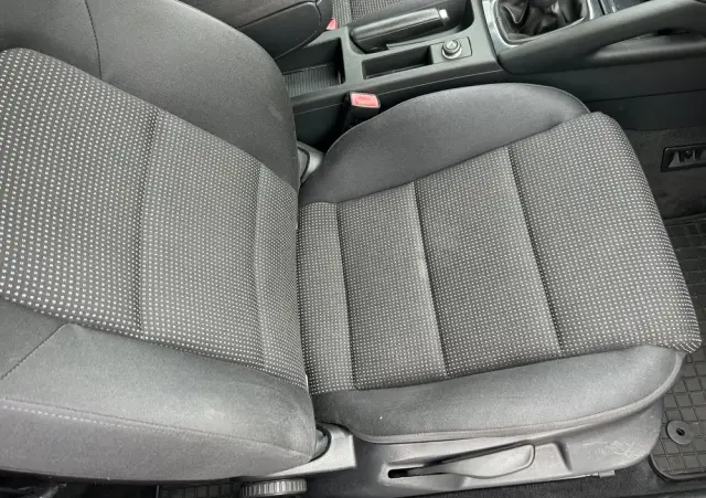 AUDI A3 2.0 TDI Sportback DPF S line Sportpaket