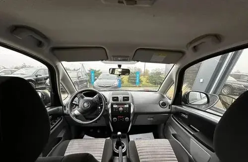 SUZUKI SX4 