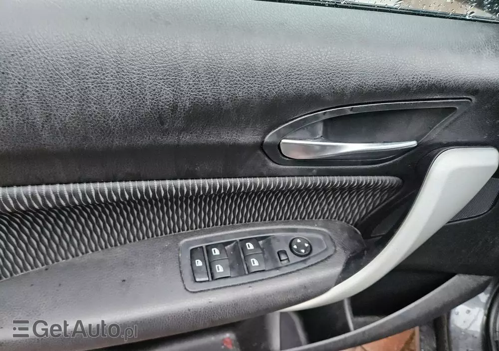 BMW Seria 1 118i M Sport