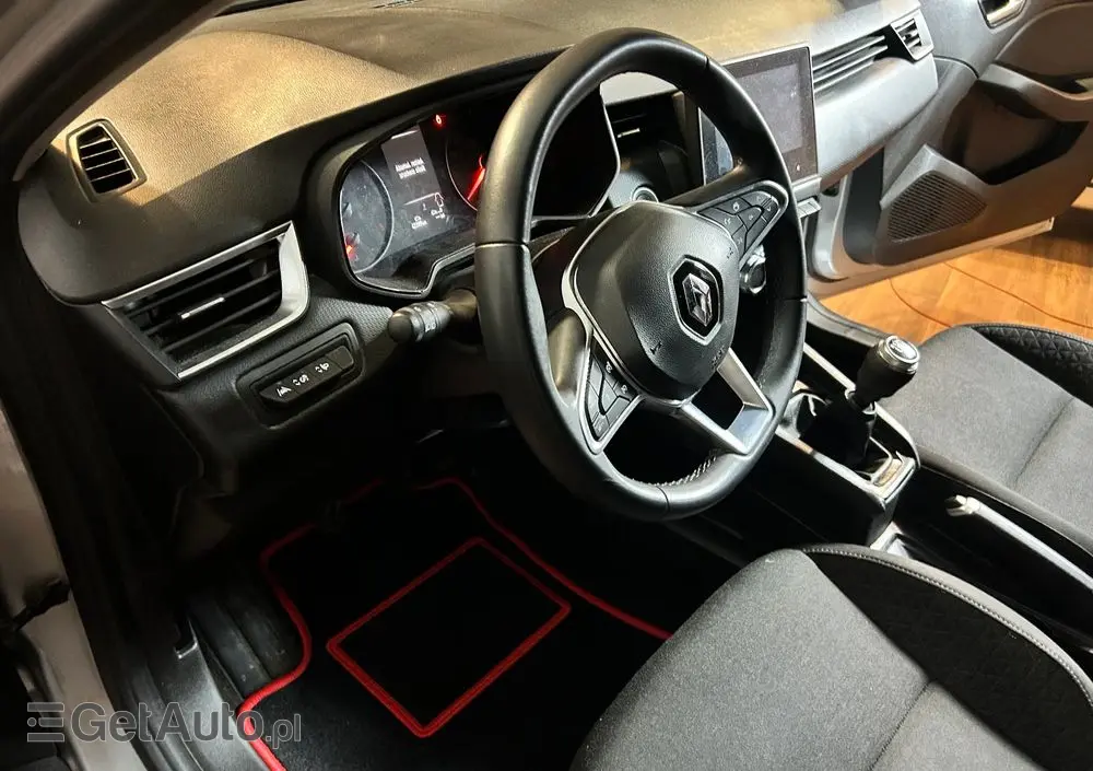 RENAULT Clio 1.0 TCe Intens