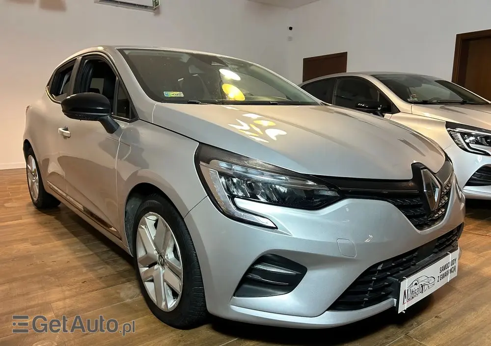 RENAULT Clio 1.0 TCe Intens