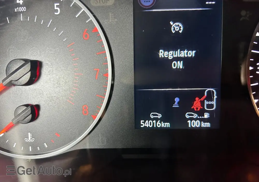 RENAULT Clio 1.0 TCe Intens