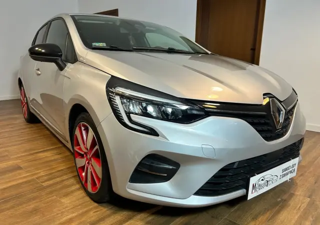 RENAULT Clio 1.0 TCe Intens