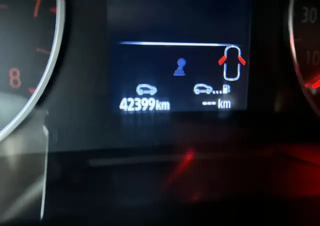 RENAULT Clio 1.0 TCe Intens