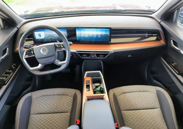 SSANGYONG/KGM Torres 1.5 T-GDI Adventure