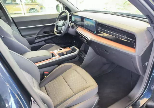 SSANGYONG/KGM Torres 1.5 T-GDI Adventure