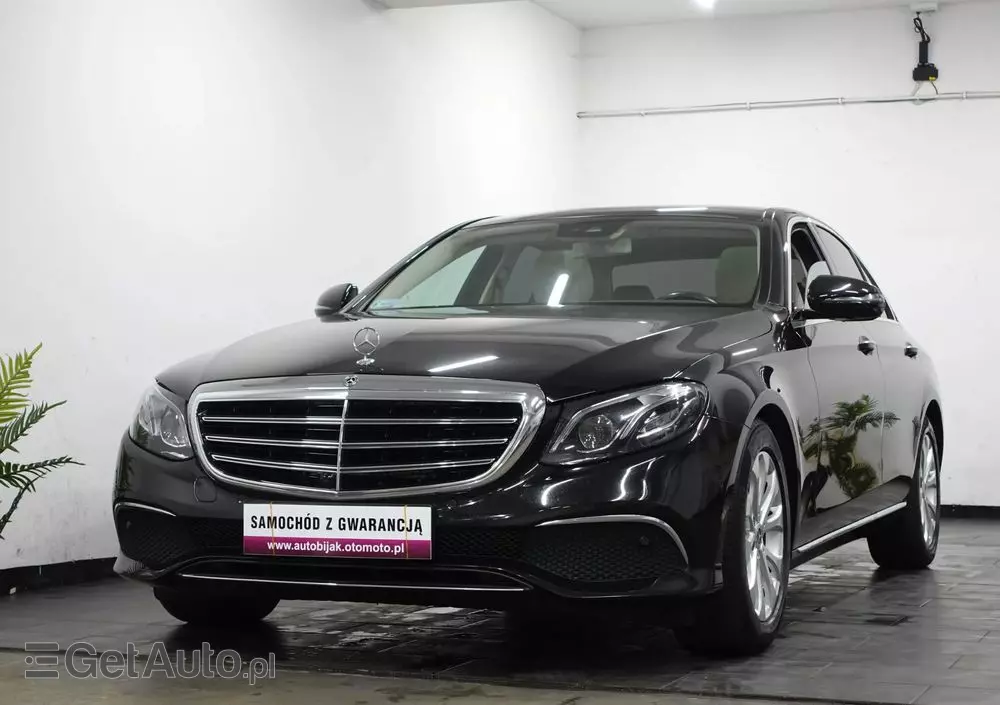 MERCEDES-BENZ Klasa E 200 d 9G-TRONIC Exclusive