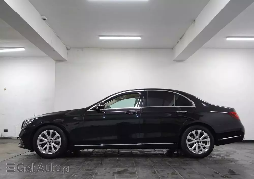 MERCEDES-BENZ Klasa E 200 d 9G-TRONIC Exclusive