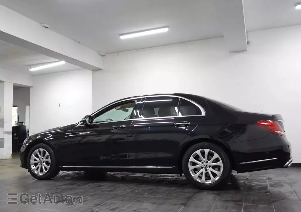 MERCEDES-BENZ Klasa E 200 d 9G-TRONIC Exclusive