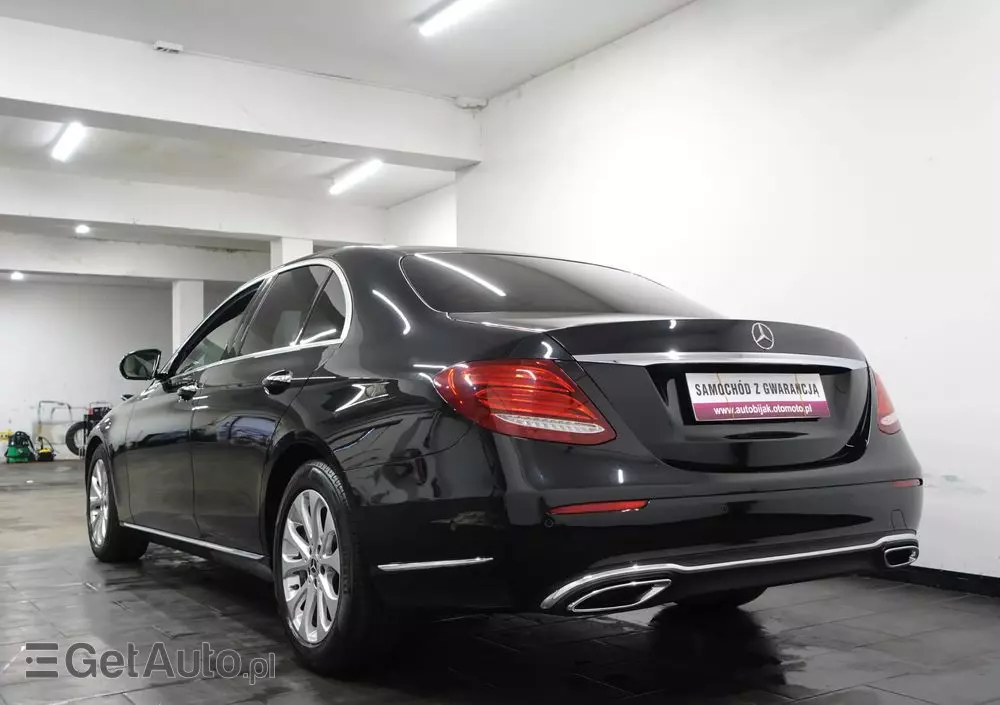 MERCEDES-BENZ Klasa E 200 d 9G-TRONIC Exclusive
