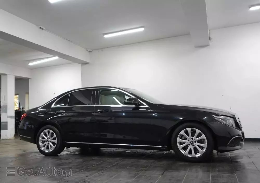 MERCEDES-BENZ Klasa E 200 d 9G-TRONIC Exclusive