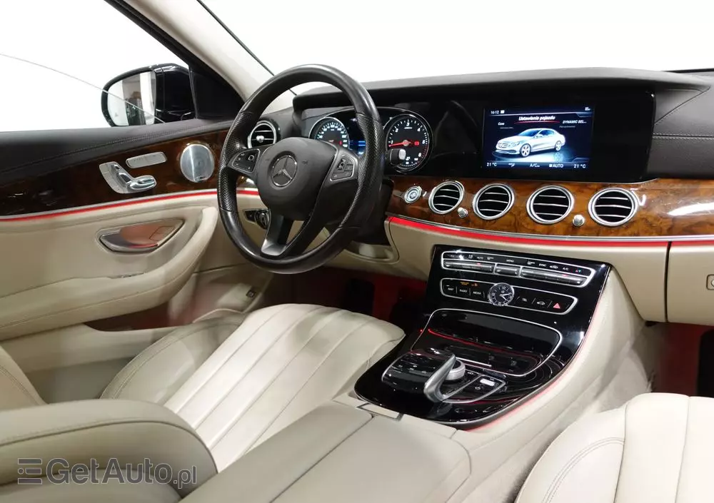 MERCEDES-BENZ Klasa E 200 d 9G-TRONIC Exclusive