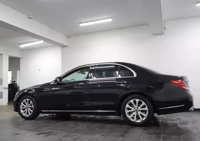 MERCEDES-BENZ Klasa E 200 d 9G-TRONIC Exclusive