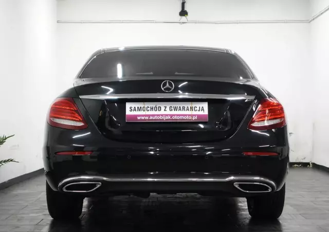MERCEDES-BENZ Klasa E 200 d 9G-TRONIC Exclusive