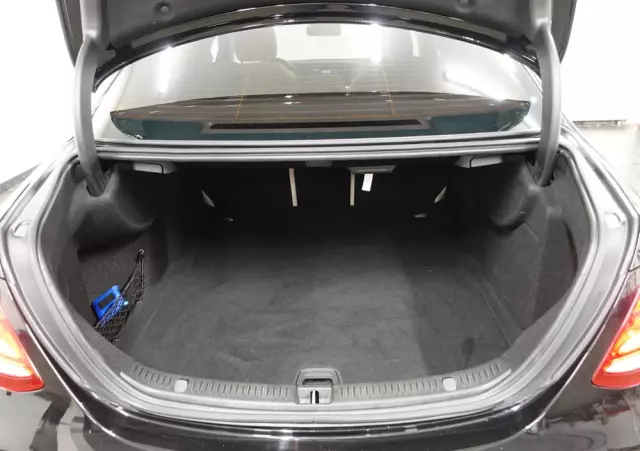 MERCEDES-BENZ Klasa E 200 d 9G-TRONIC Exclusive