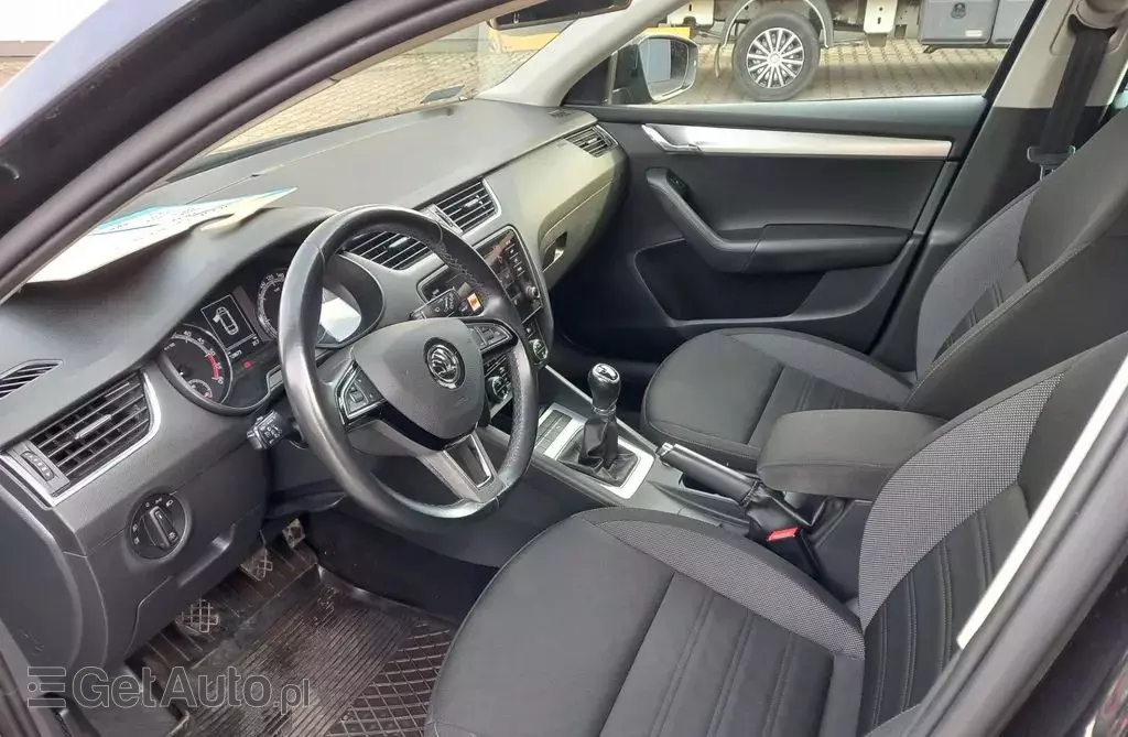 SKODA Octavia 1.6 TDI (116 KM)