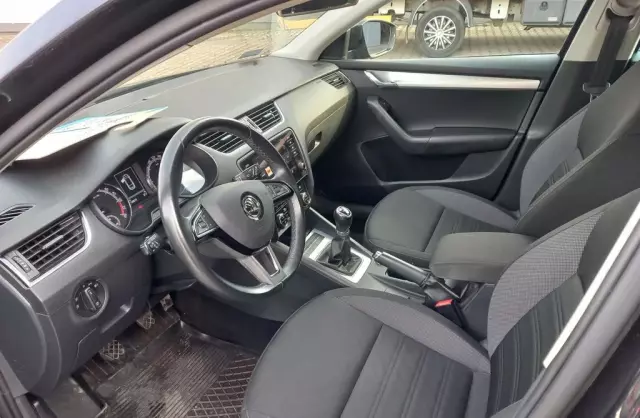 SKODA Octavia 1.6 TDI (116 KM)