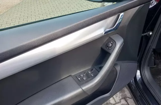 SKODA Octavia 1.6 TDI (116 KM)