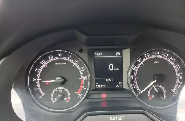 SKODA Octavia 1.6 TDI (116 KM)