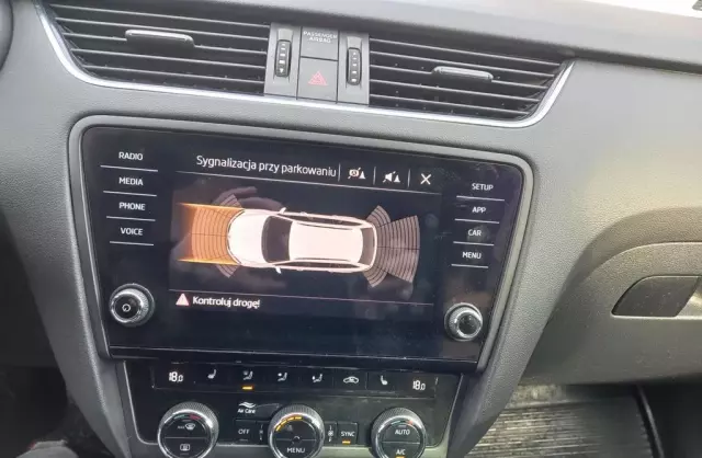 SKODA Octavia 1.6 TDI (116 KM)