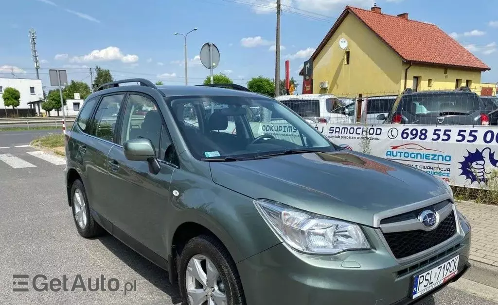 SUBARU Forester 