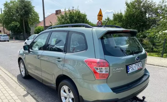 SUBARU Forester 