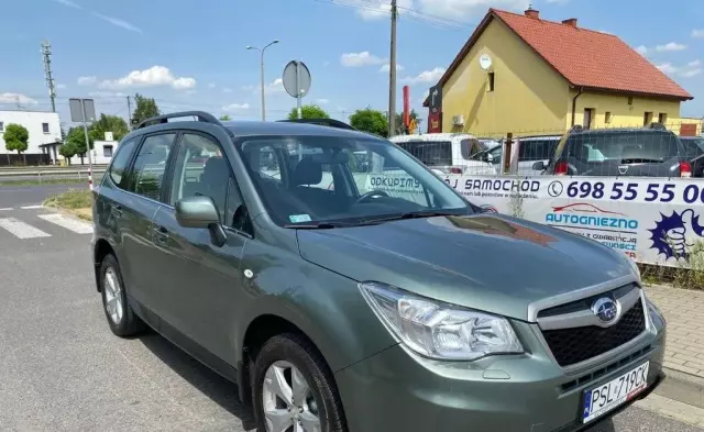 SUBARU Forester 